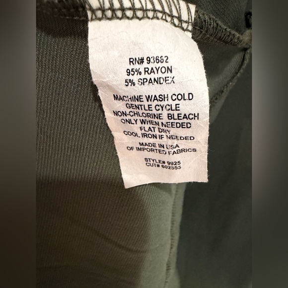 Olive Rouched Top - Picture 4 of 4